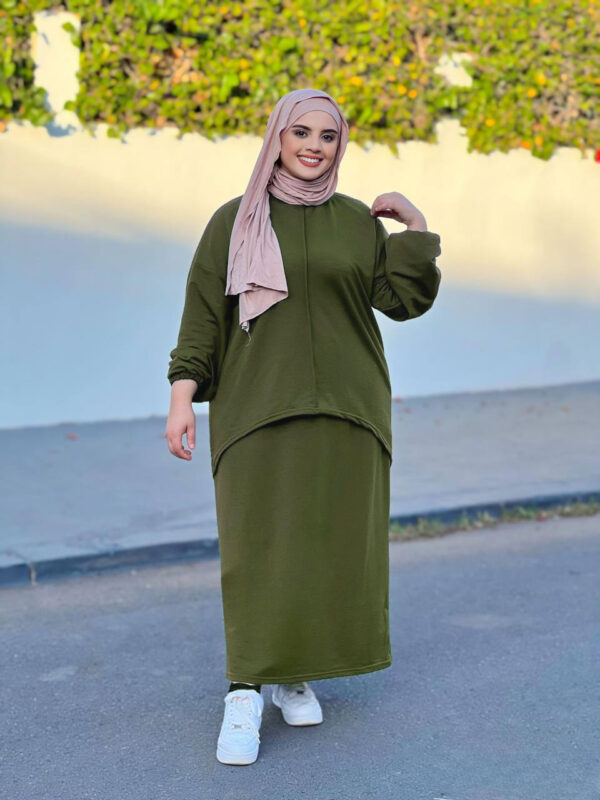 Modern & Elegant Ensemble(Jupe1) – Designed for All Women