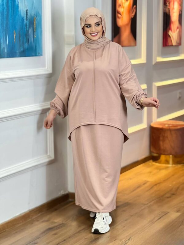 Modern & Elegant Ensemble(Jupe1) – Designed for All Women